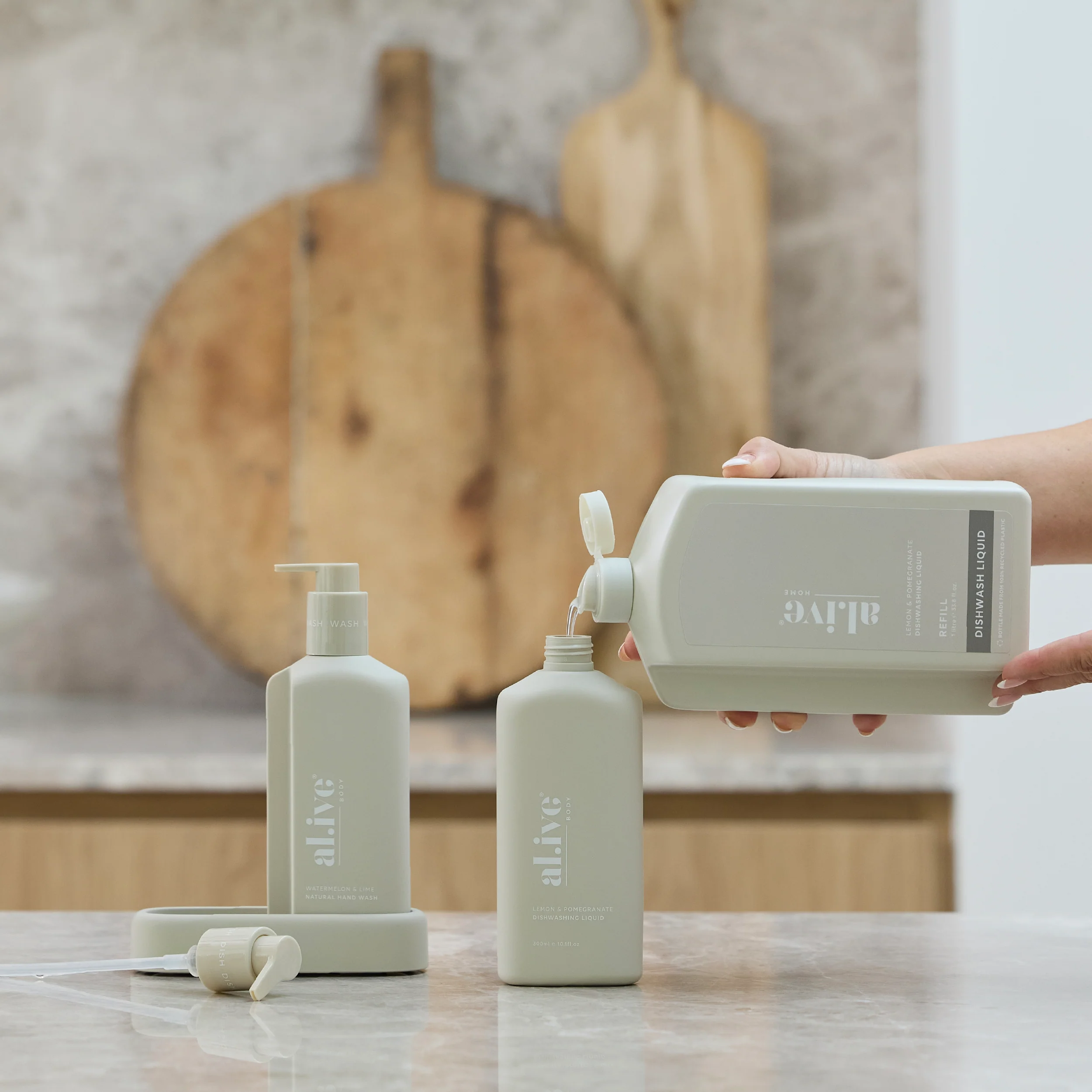 1 L DISH WASH REFILL - LEMON & POMEGRANATE - Image 4